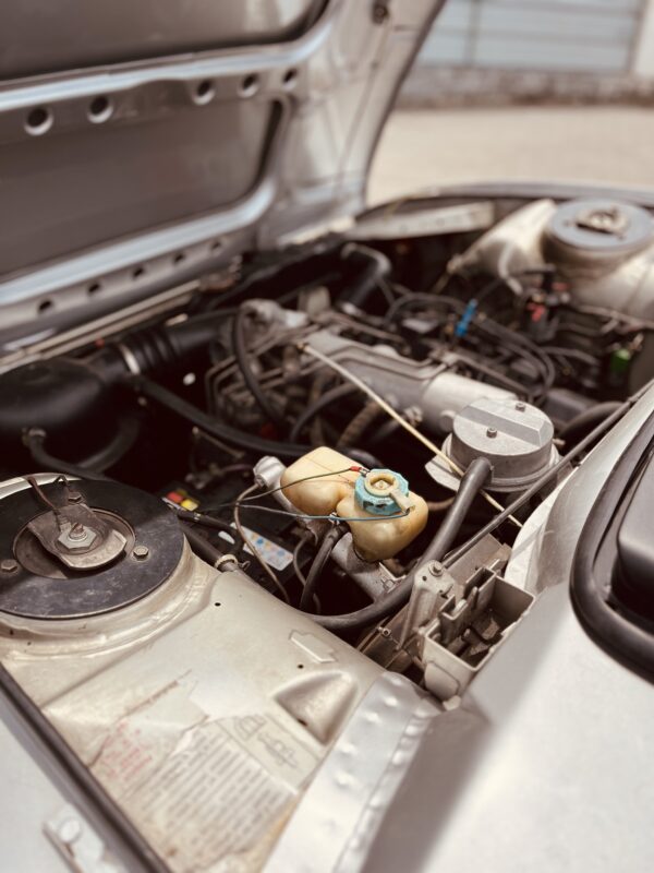 Peugeot 504 Coupé 2 litres – Image 24