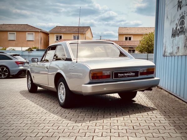 Peugeot 504 Coupé 2 litres – Image 17