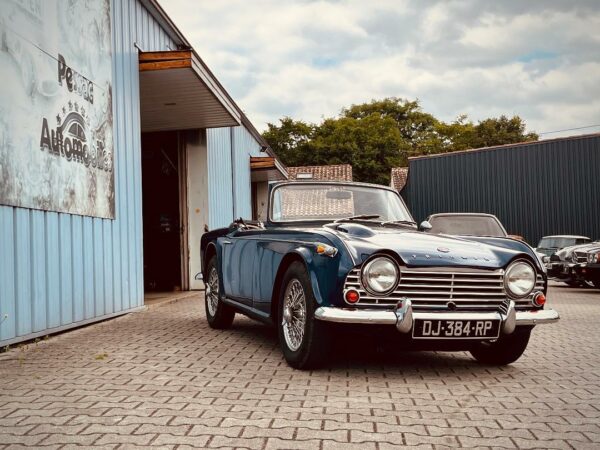 TRIUMPH TR4 A IRS – Image 3