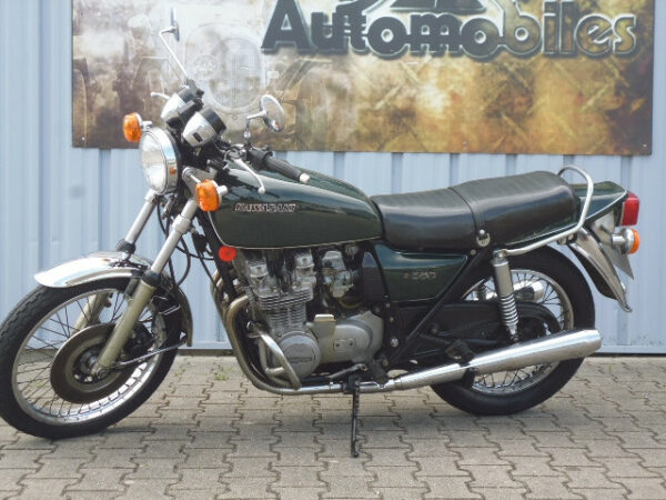KAWASAKI Z 900