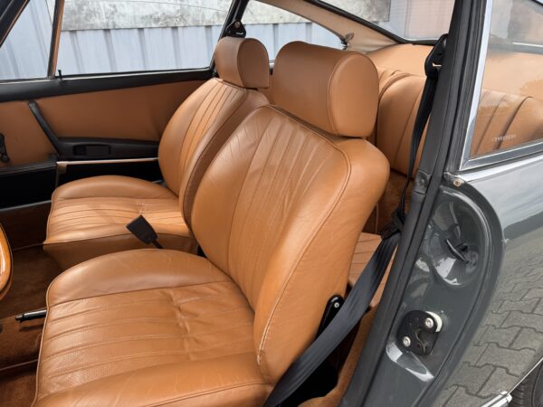 Porsche 911 2.2T – Image 15