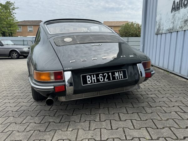 Porsche 911 2.2T – Image 7