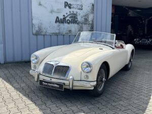 MGA ROADSTER