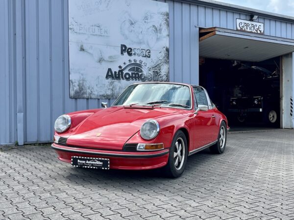 Porsche 911 2.4 T Targa