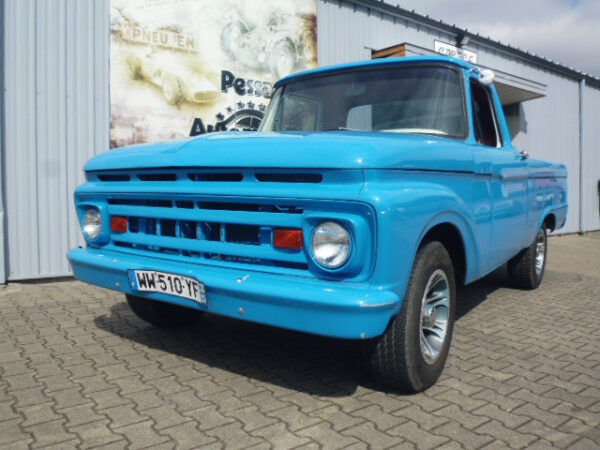 ford pick up bleu