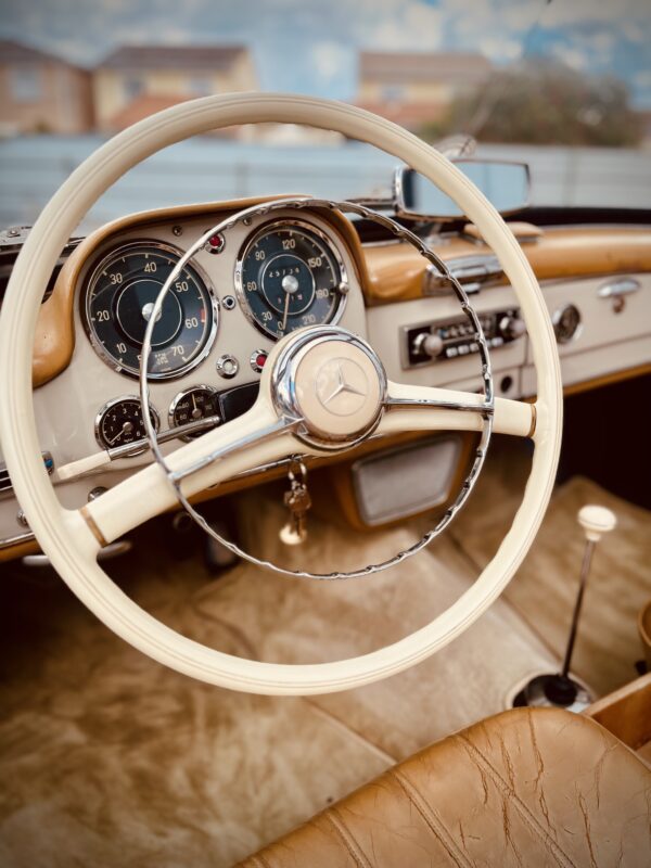 Mercedes 190 SL – Image 18