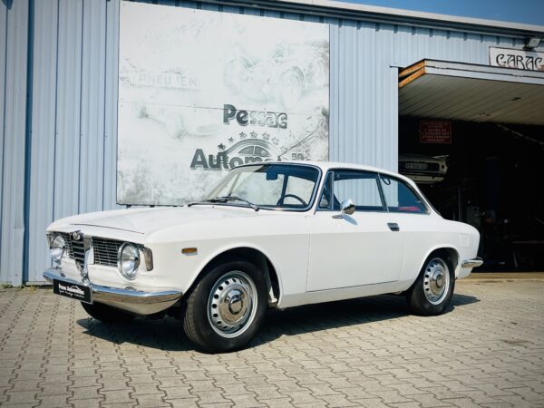 Alfa Romeo 1600 GT Scalino – Image 3