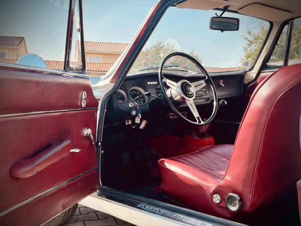 Alfa Romeo 1600 GT Scalino – Image 8