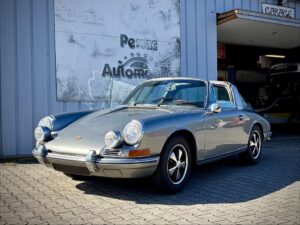 Porsche 911 2.0 L Targa Sportomatic